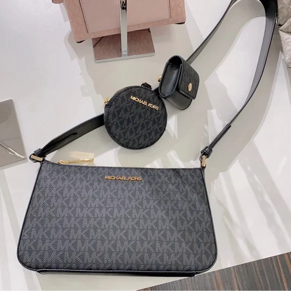 Michael Kors | Bags | Michael Kors Jet Set Travel Small Logo